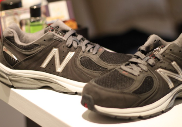 高端再降价:new balance 新百伦 m2040 顶级款 总统慢跑鞋