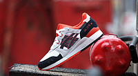 限尺码：ASICS 亚瑟士 Gel LYTE III 男款复古跑鞋