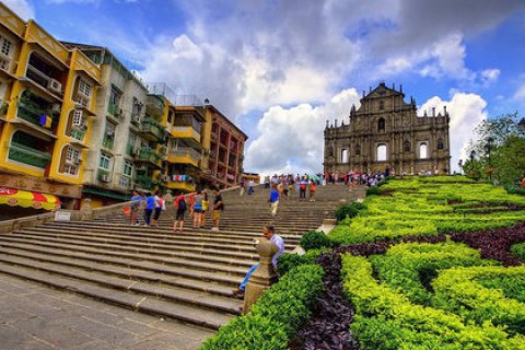 特价机票:澳门-新加坡 5天往返含税机票 1099元