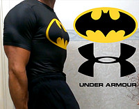 UNDER ARMOUR 安德玛 Alter Ego 经典蝙蝠侠 男款紧身短袖T恤