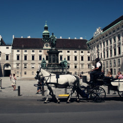 再补货:上海-德国+奥地利+捷克+匈牙利10天7晚