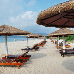 错峰出行:上海-三亚5天自由行 往返机票+酒店住