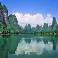 清肺之旅：上海-桂林4天3晚自由行往返含税机票+首晚酒店（可加购全程）