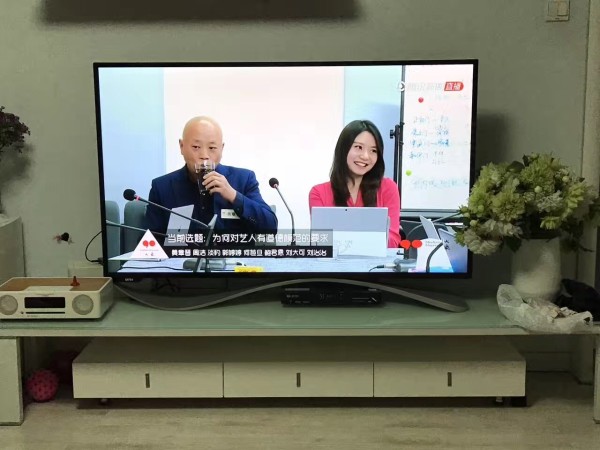 酷访谈Vol.5 | 第一份工作月薪三万,她为什么辞掉?