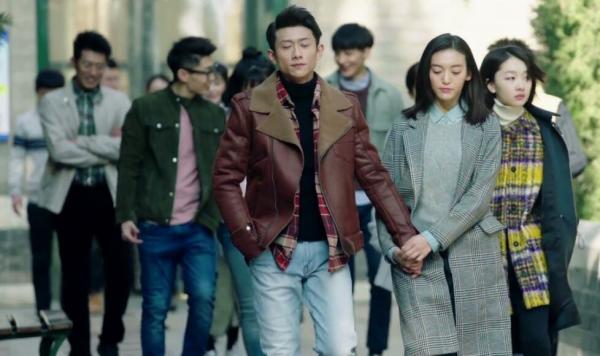 80年代的夏天服装照片 90年代流行服装