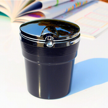 KOOLIFE 车载烟灰缸 带灯汽车烟灰缸带盖 创意车内小饰 烟灰缸 车载 烟灰桶汽车用品烟灰盒 银黑色