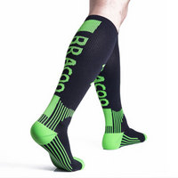 奔酷 BRACOO RC27E运动压缩袜男女骑行马拉松跑步长筒袜机能护小腿袜 一双装 绿色 L码