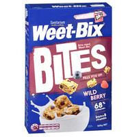 Weet-Bix 欣善怡（Sanitarium）澳洲原装进口 Weet-Bix 野莓味水果混合麦片500g/盒 早餐代餐麦片