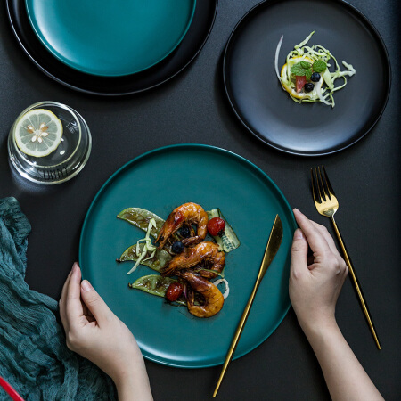 Yomerto 悠米兔 牛排盘子北欧风网红ins菜盘家用创意陶瓷碟子餐具西餐盘 8英寸绿色2个装