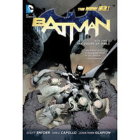Batman: The Court of Owls Mask and Book Set (the