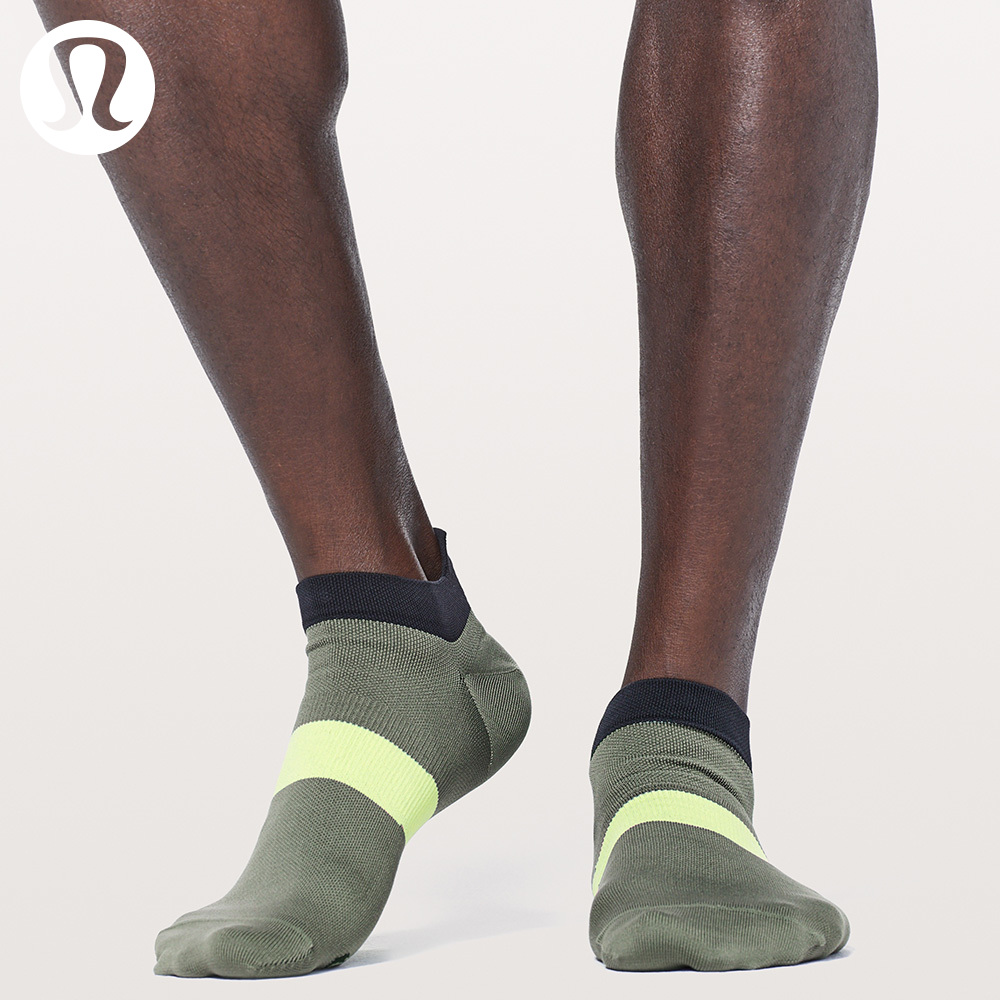 露露乐蒙lululemon丨Surge男士休闲袜LM9665S