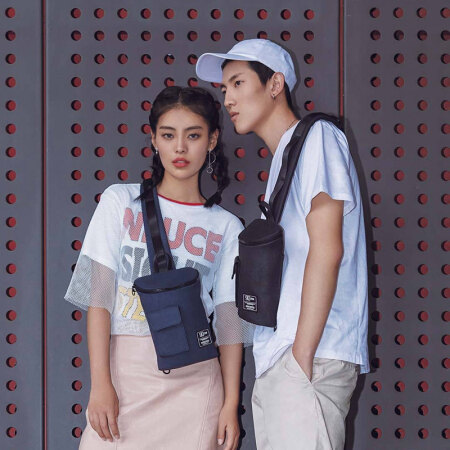 小米有品 90分Trendsetter Chic休闲胸包 潮流时尚梯形水桶设计迷彩内里 黑色