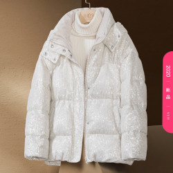 2020年羽绒服流行女款,2020年新款羽绒服女款 2020冬新款女士时尚韩版常规款羽绒服