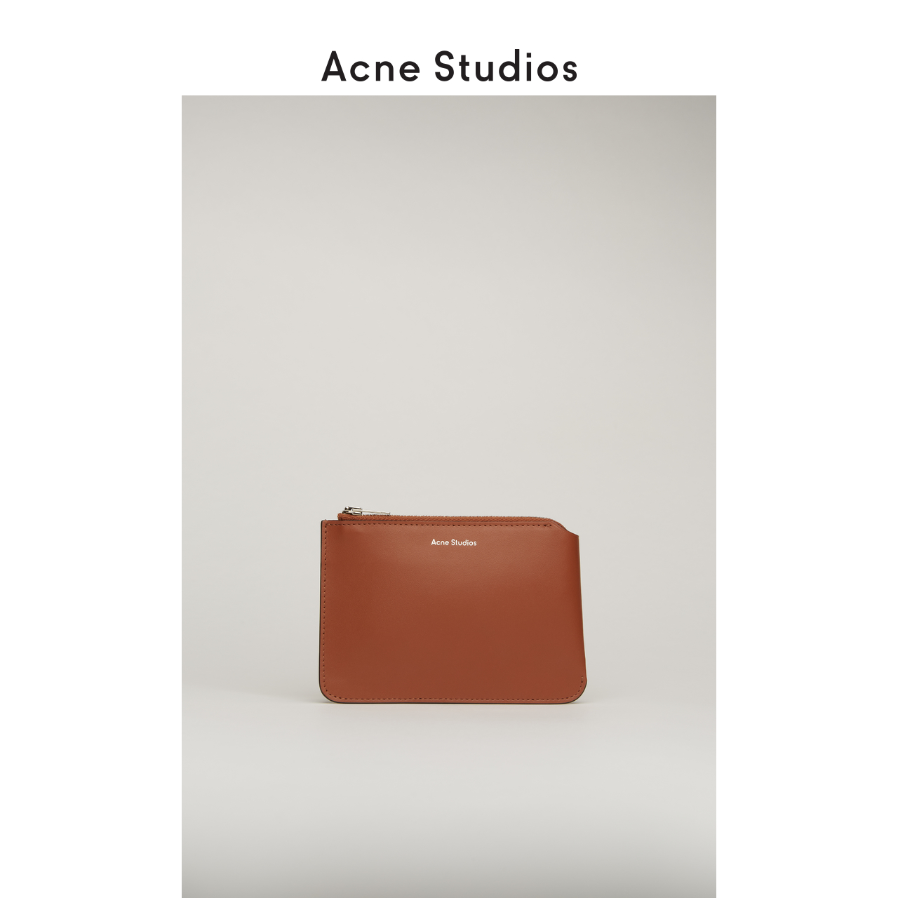 Acne Studios 2020秋冬新款杏仁棕色牛皮迷你拉链钱包 CG0104-ADS