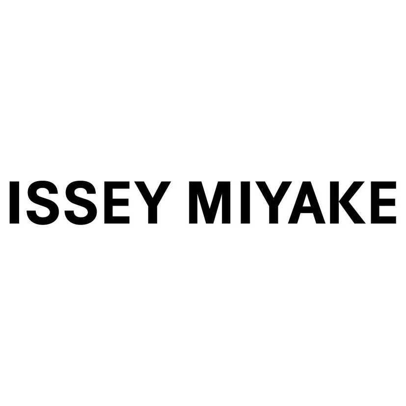 三宅一生 ISSEY MIYAKE