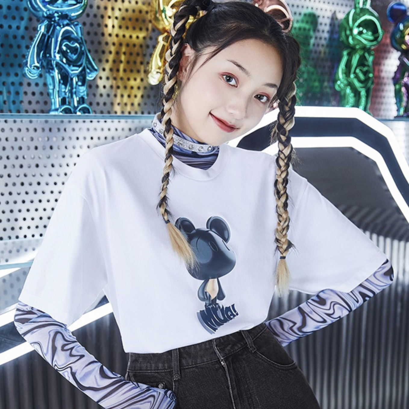 5+ Five Plus星际熊联名女士T恤 2NE2020300