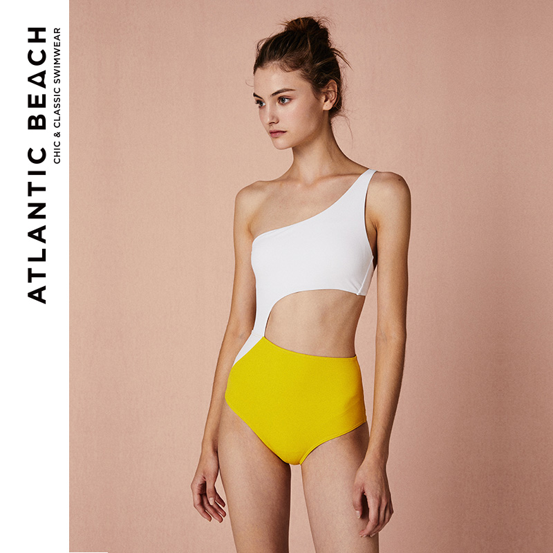 AtlanticBeach时尚泳衣连体女性感ins风复古温泉度假泳装21年新款（XS、椰子白+曜石黑（产品升级，肩带可调节））