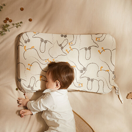 babycare 儿童乳胶枕宝宝枕泰国进口