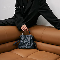JESSIE&JANE JESSIE＆JANE纯色简约ins褶皱抽绳单肩包水桶包手拎包3543