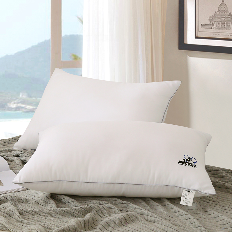 迪士尼枕头枕芯纯棉抗菌枕护颈高枕学生宿舍睡眠枕不塌陷