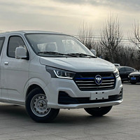 FOTON 福田汽车 风景G5 EV 23款 230km 长轴平顶多用途乘用车 6座