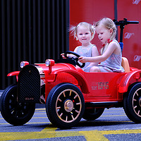 BEIDUOQI 贝多奇 亲子车 儿童电动亲子车儿童电动车四轮可坐儿童电动汽车儿童汽车可坐人玩具车可坐人儿童车四轮红色