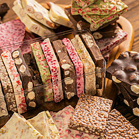怡浓金典手工坚果巧克力纯可可脂板块榛子夹心巧克力锤零食礼盒装