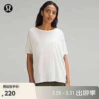 lululemon丨Back in Action 女士短袖 T 恤 LW3FHNS 米白色 4