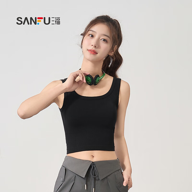 时尚经典马甲女 66274be1728b46721.jpg