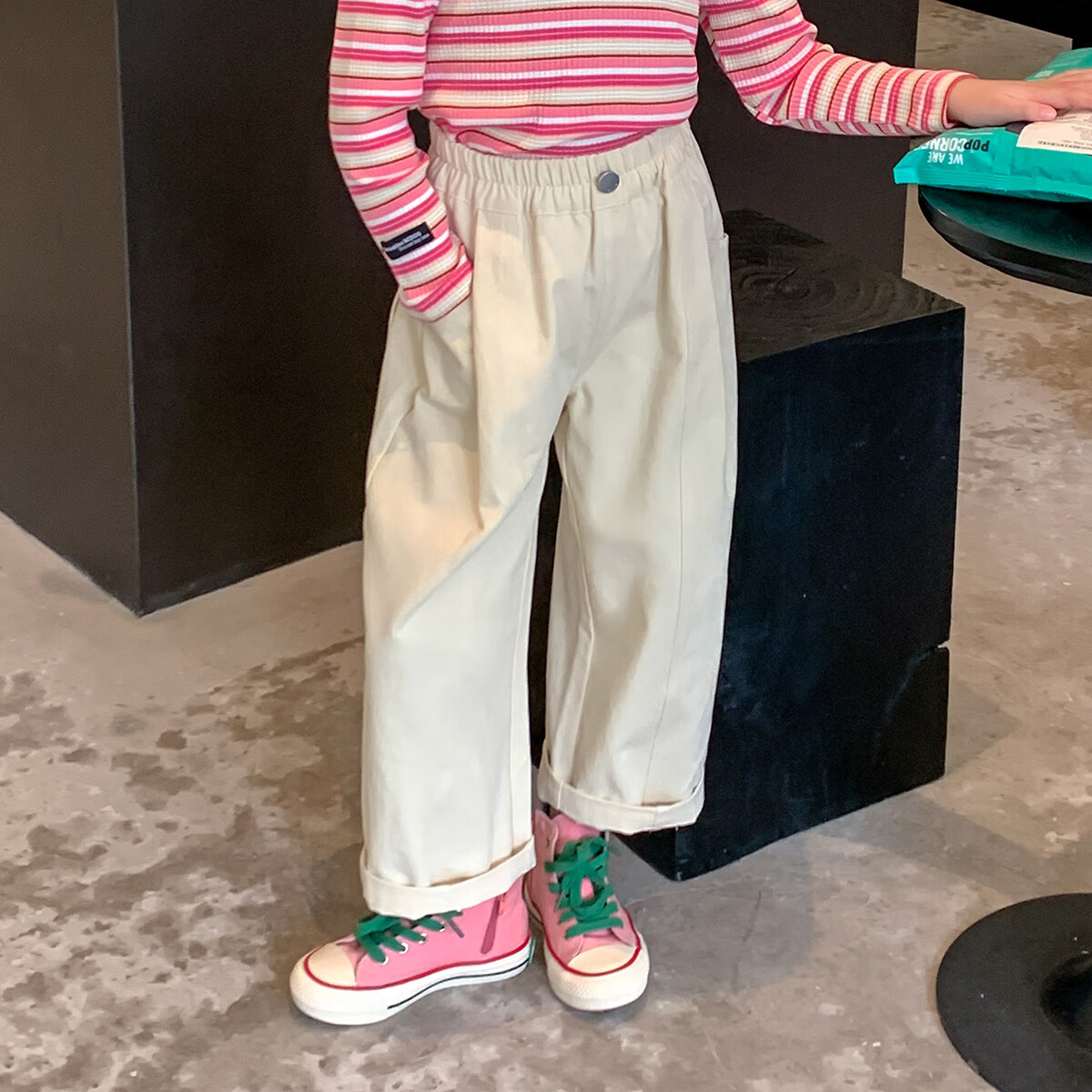  图图小象 宽松休闲 女童裤子  110码 身高约110cm 米色