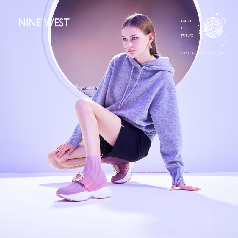 【超临界】Nine West/玖熙原创陨洞钻扣弹力靴时尚老爹鞋厚底