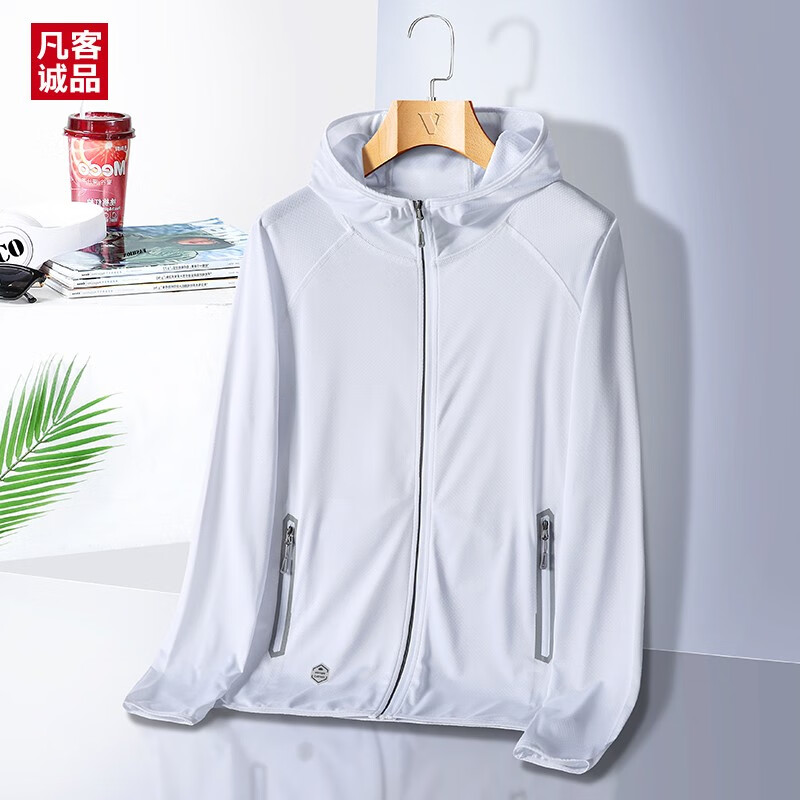 舒适柔软男士防晒衣 663a5e1379c628448.jpg