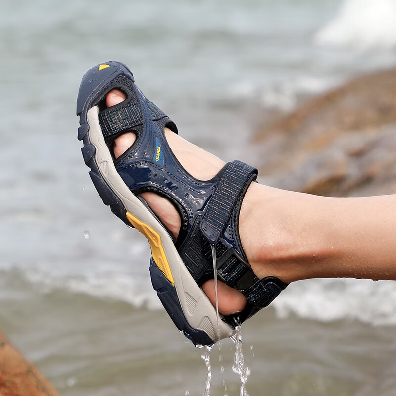 悍途（HUMTTO）夏季沙滩凉鞋户外露营溯溪鞋男款轻便透气包头凉鞋 黛蓝 42 