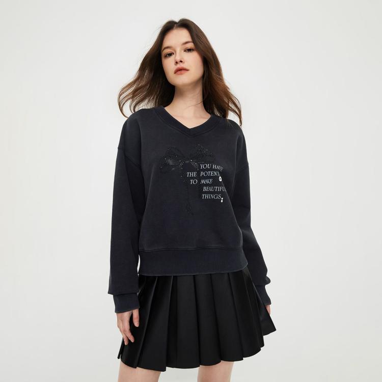 【时尚百搭】冬季潮流休闲百搭V字领落肩宽松卫衣女