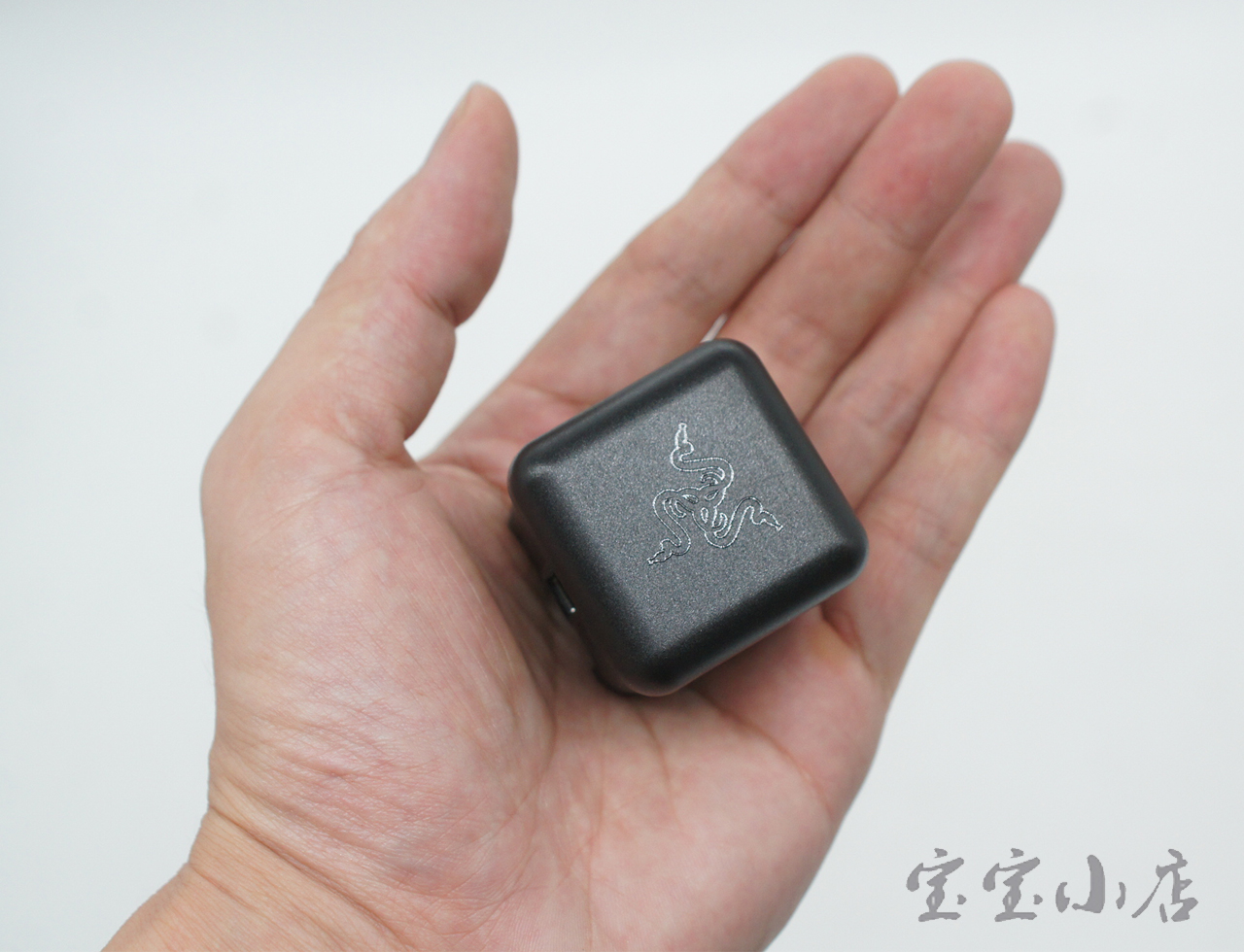 雷蛇5V2.0A 手机USB充电器可到5V3A充电宝Type C数据线转接头电源