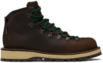 Brown Mountain Pass Boots