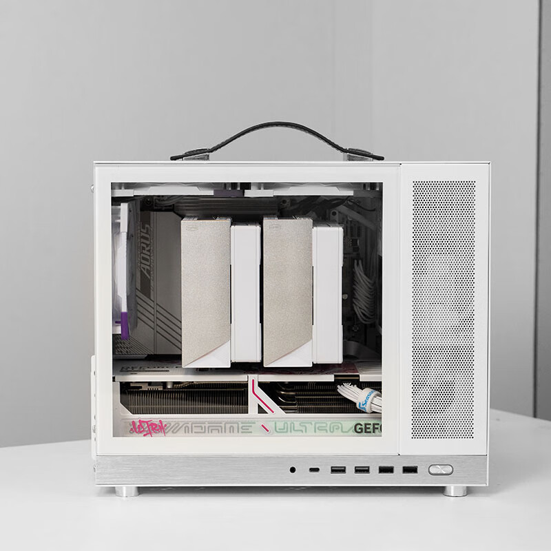 闪鳞G350机箱便携式MATX手提mini电脑主机箱台式机MATX背插主板