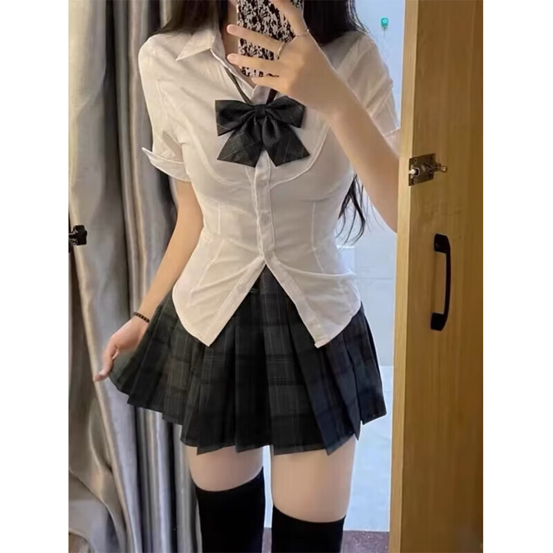麓格立JK制服套装百褶短裙女学院风收腰短袖衬衫格裙套装两款蝴蝶结 白色短袖+碳灰短裙【套装】 L