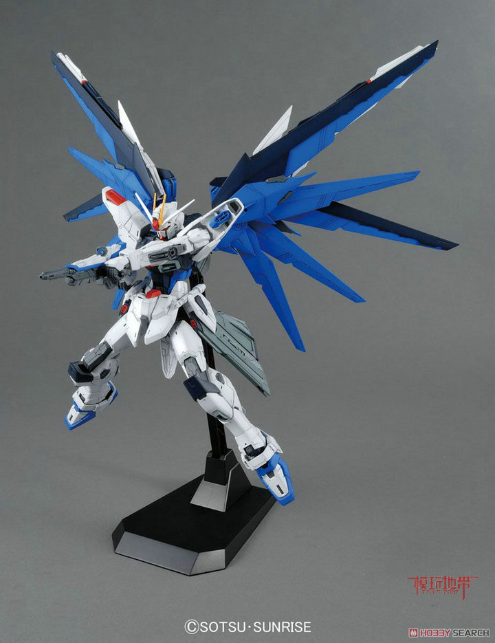  万代 MG 自由 2.0 ZGMF-X10A Freedom Gundam 自由2.0高达