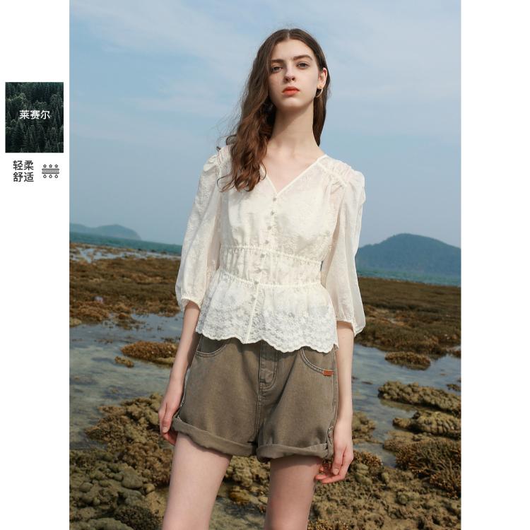 【ibudu系列】2025夏季法式V领绣花莱赛尔七分袖衬衫女