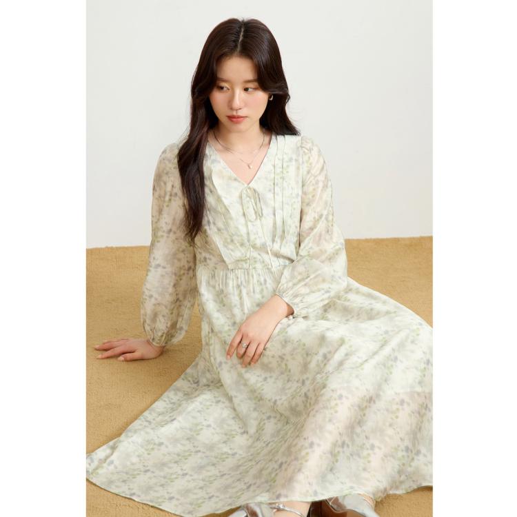 独束 法式浪漫收腰碎花连衣裙女装2025春季微胖时尚显瘦V领长裙子