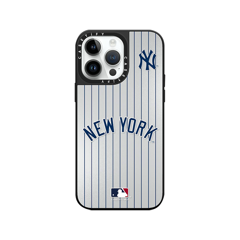 MLB x CASETiFY联名 纽约洋基队MagSafe兼容适用于iPhone14/13/Plus/Pro/Max防摔/镜面手机壳