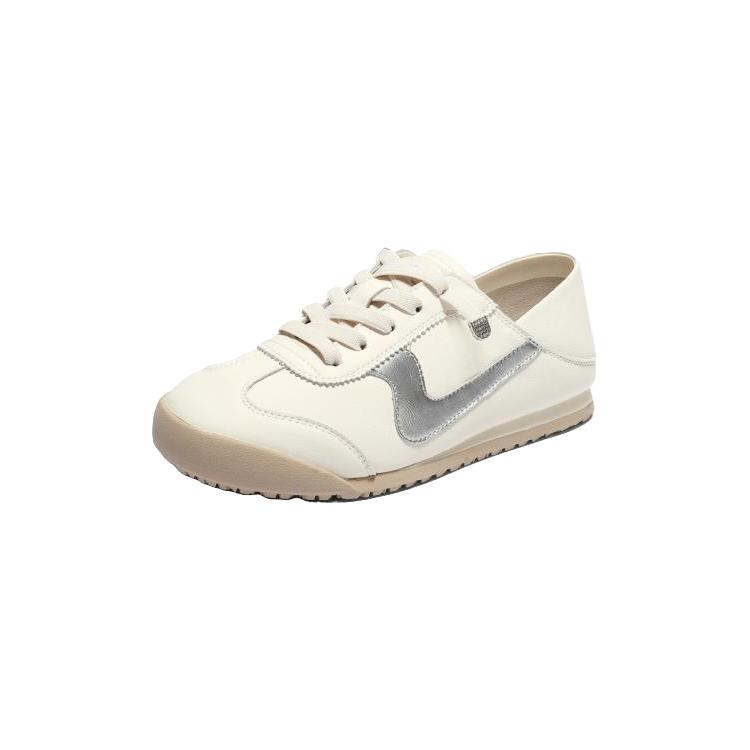 德训鞋女款2025夏新户外运动风休闲小白板鞋