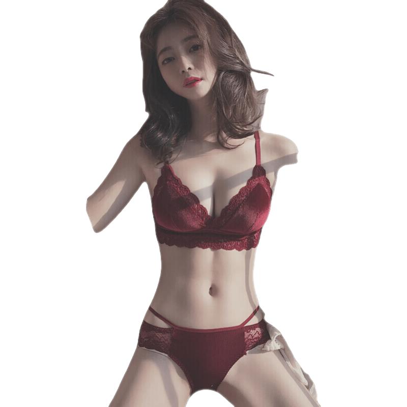 Glambody MAGIC NATURAL LINE 红装系列 女士文胸套装 682176