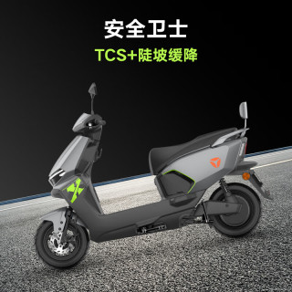 雅迪 长续航 电动摩托车