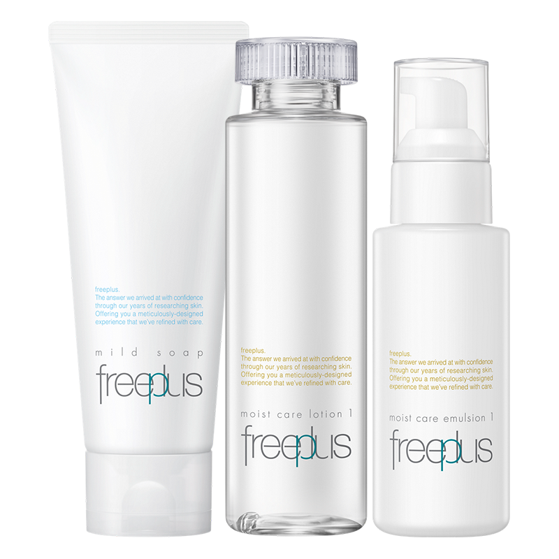 freeplus 芙丽芳丝 保湿修护护肤套装 (洗面霜+柔润水+柔润乳)