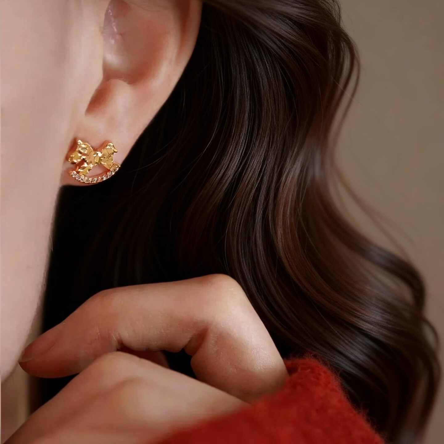 KRISTEN JUDI马年本命年耳饰碎冰冰小马耳钉银针金色耳环女友新年 实用闺蜜