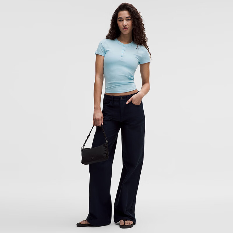  lululemon/露露乐蒙 紧身剪裁 女士亨利衫
