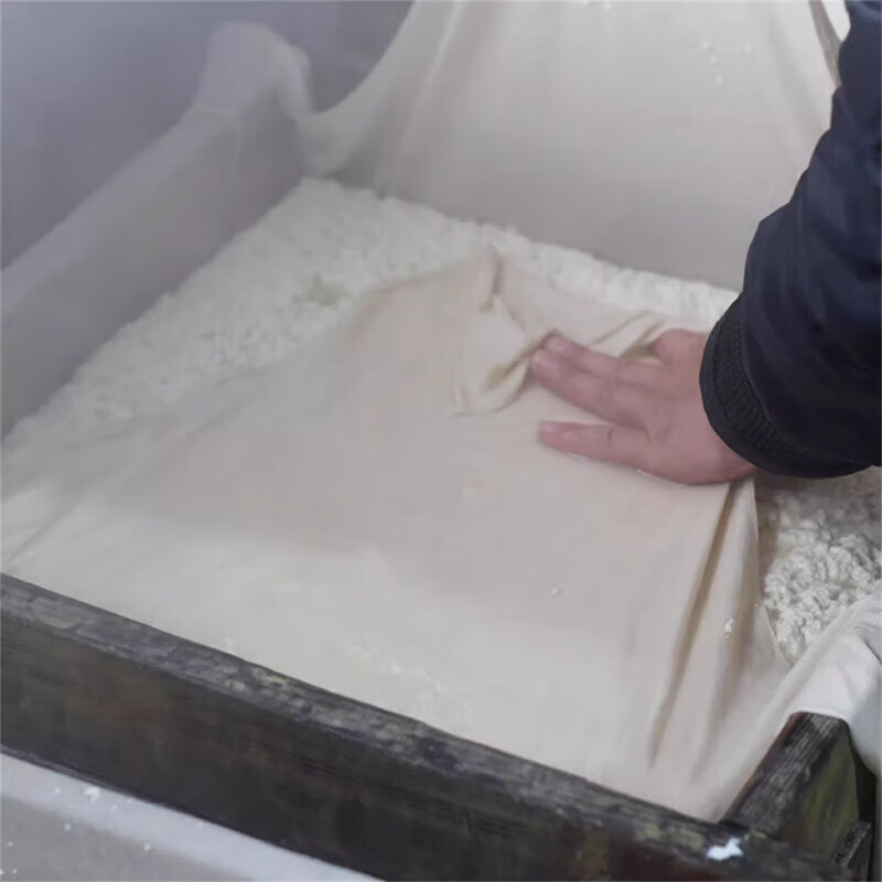  飞益森 纯手工现做现发 卤水豆腐