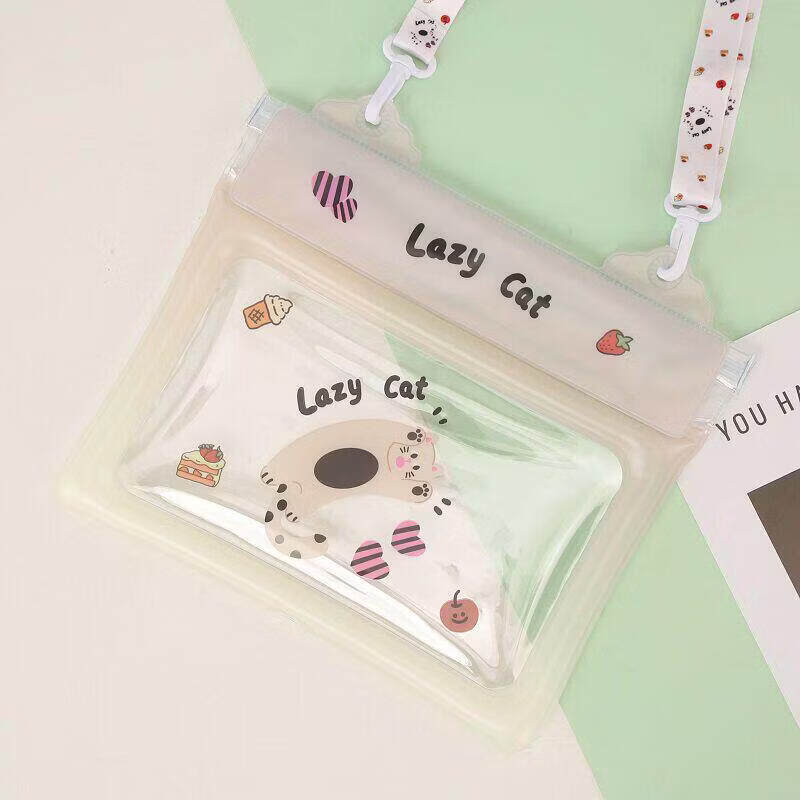 卫墨墨大容量防水袋斜挎腰包可触屏拍照游泳漂流水上乐园用 米色斑点小猫